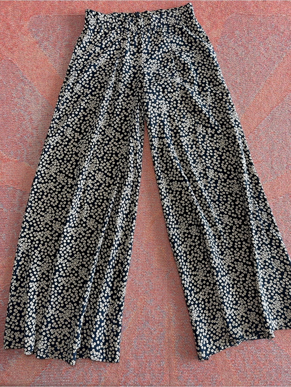 Anthropologie Edme & Esyllte 100% Silk Navy Blue White Dot Wide Leg Pants Sz 2